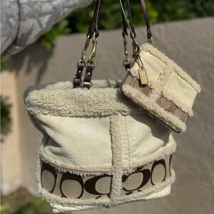 ‼️SOLD‼️COACH Sherpa Lined Tote & Wristlet Set
